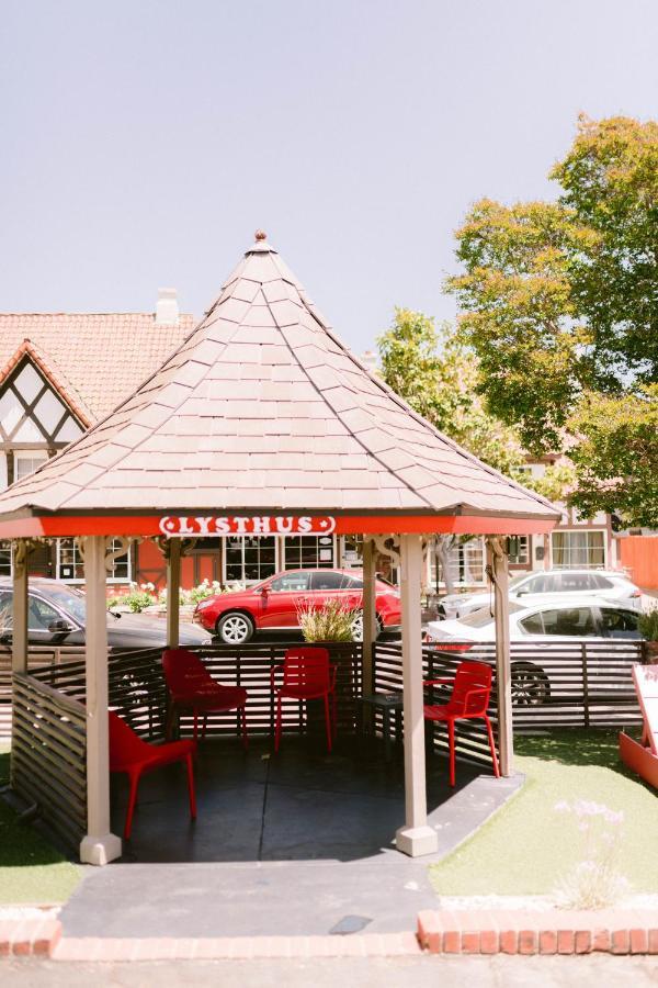 The Hamlet Inn Solvang Exterior foto