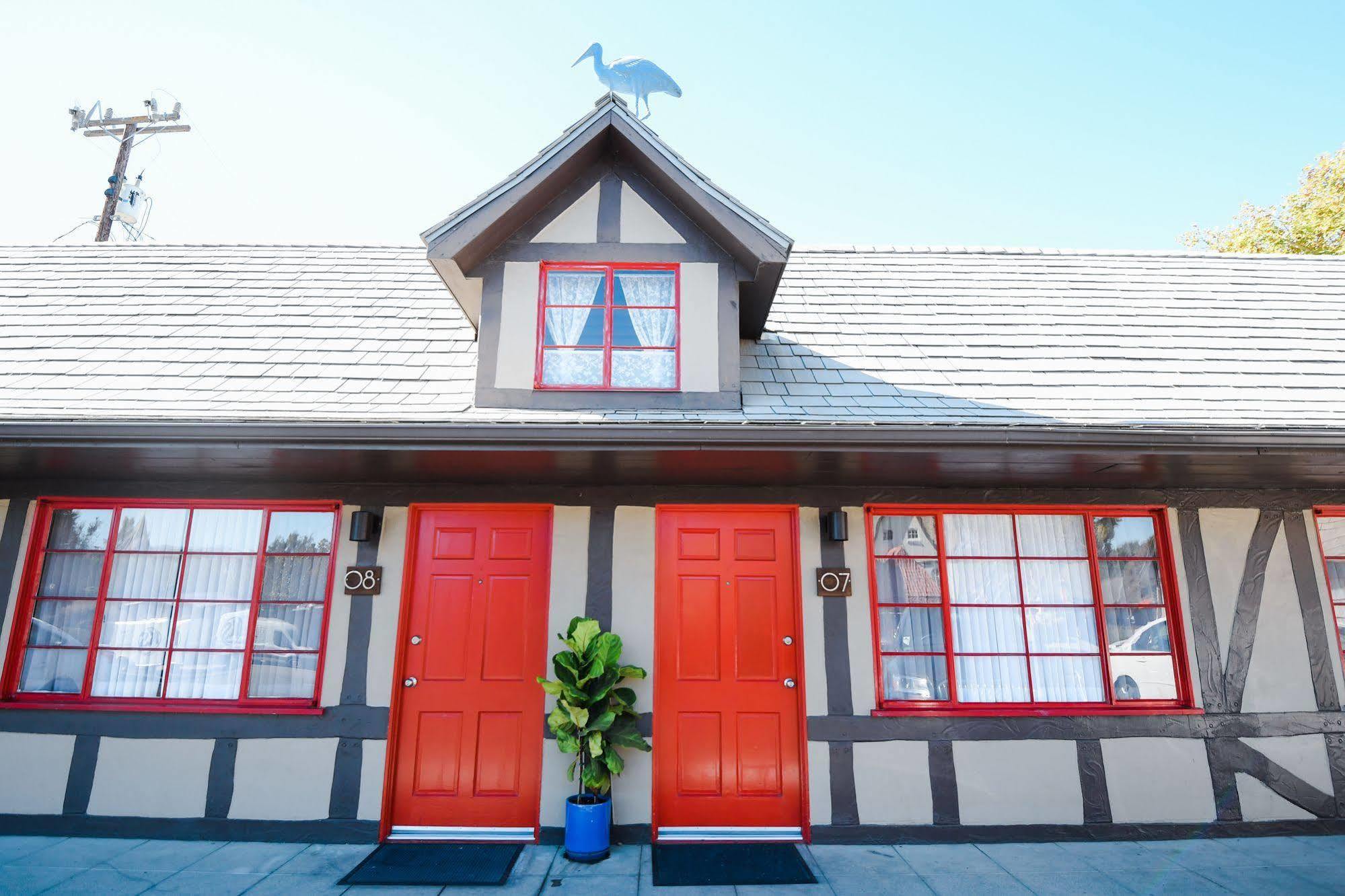 The Hamlet Inn Solvang Exterior foto